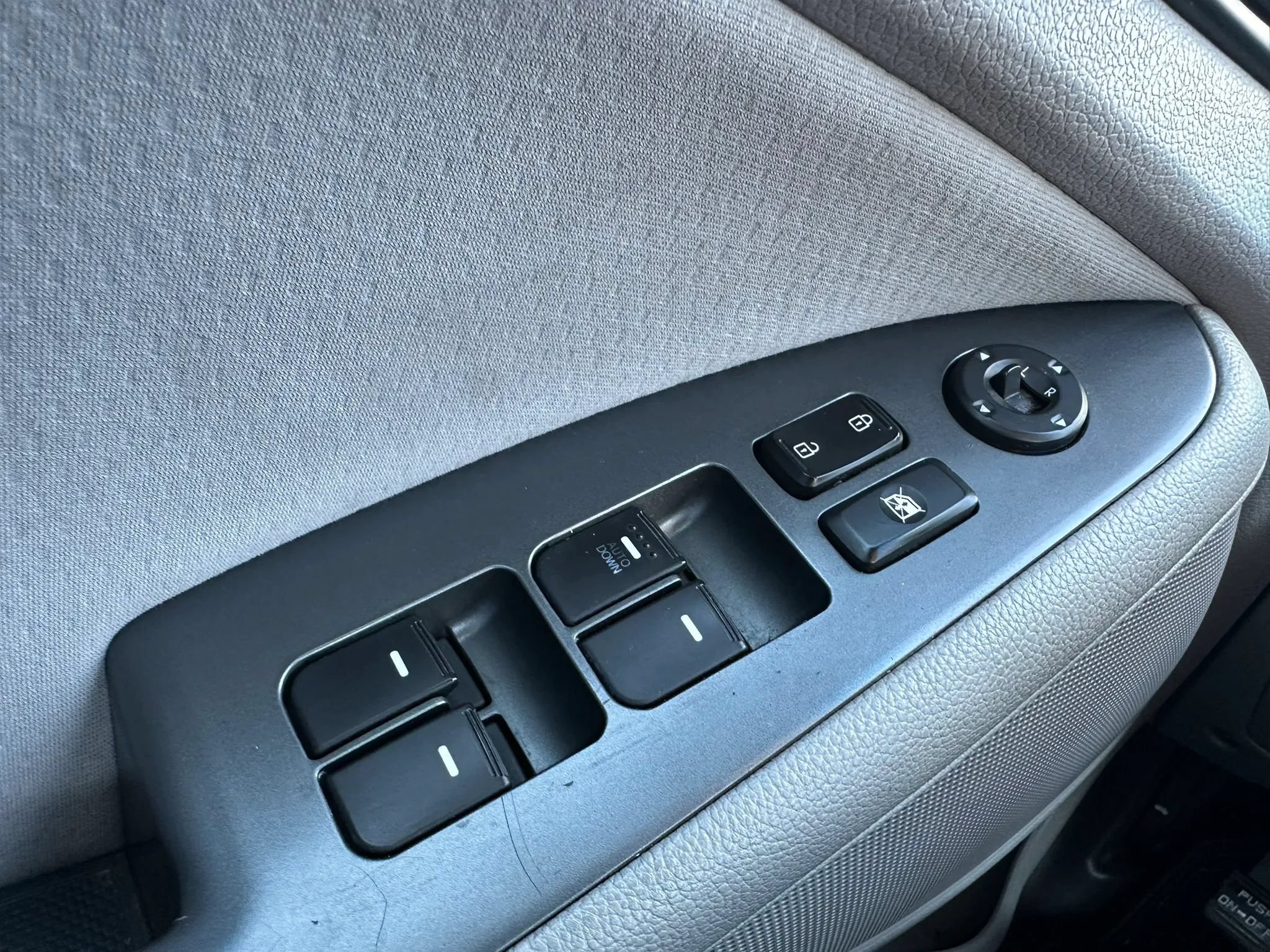 Used 2015 Kia Optima LX FWD image 29