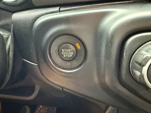 Used 2021 Jeep Wrangler Sport AWD/4WD image 24