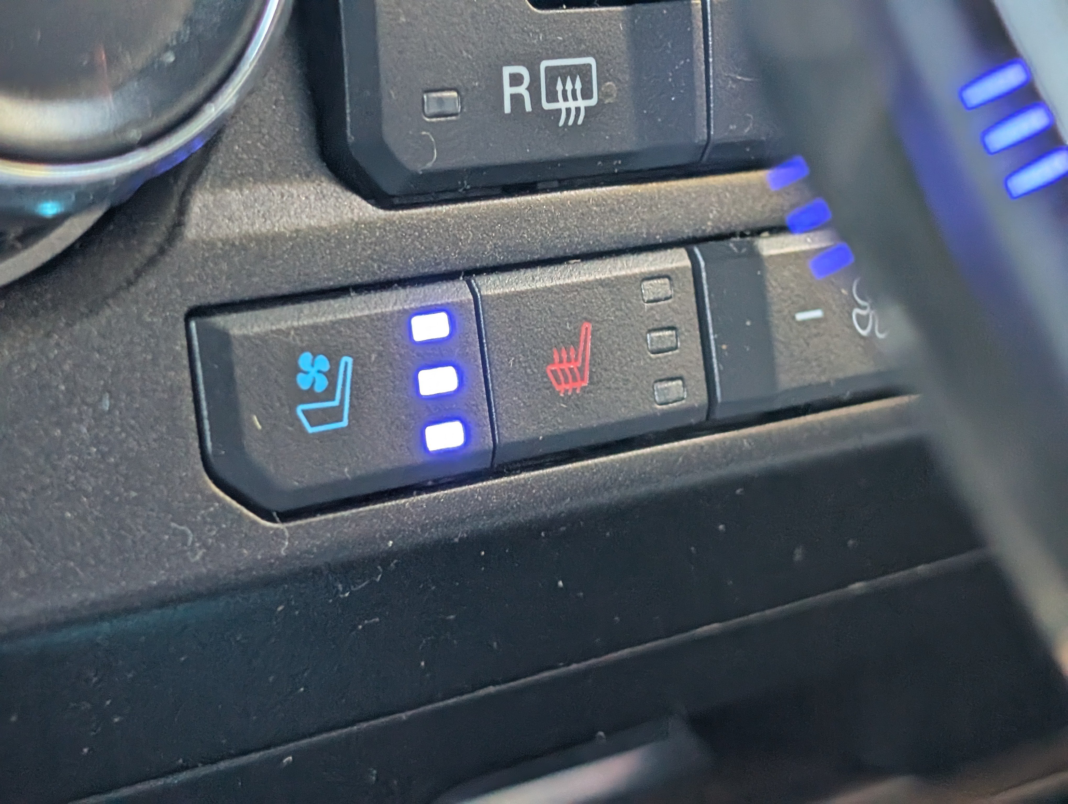 Used 2018 Ford F150 Lariat AWD/4WD image 34