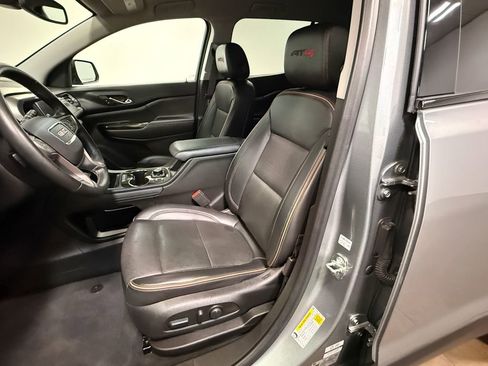 Used 2023 GMC Acadia AT4 AWD/4WD image 12