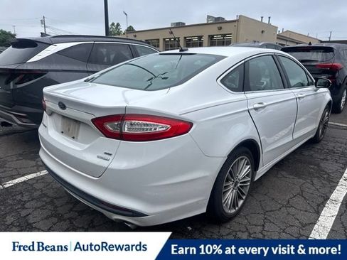 Used 2014 Ford Fusion SE w/ Equipment Group 202A FWD image 3