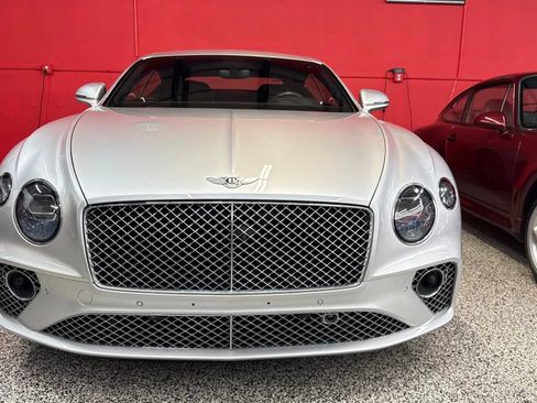 Used 2020 Bentley Continental GT AWD/4WD image 3