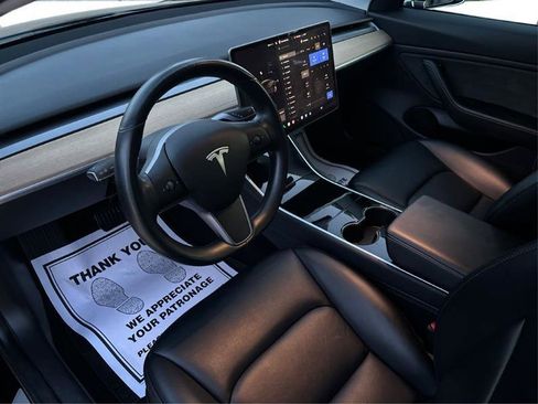 Used 2019 Tesla Model 3 Standard Range Plus RWD image 14