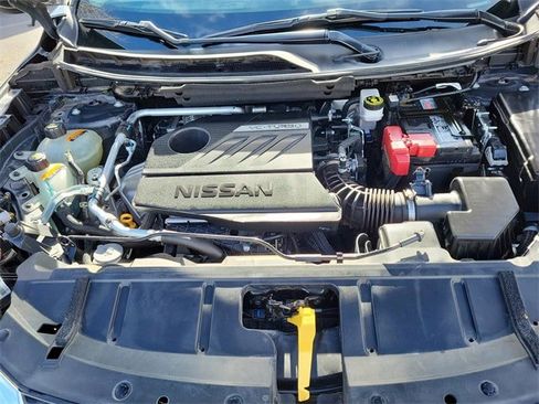 Used 2022 Nissan Rogue SV image 30