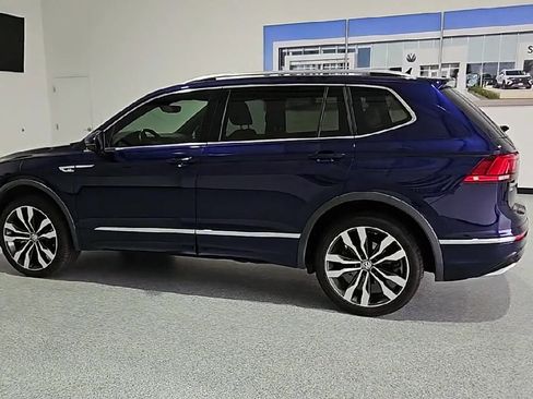 Used 2021 Volkswagen Tiguan SEL Premium R-Line AWD/4WD image 6