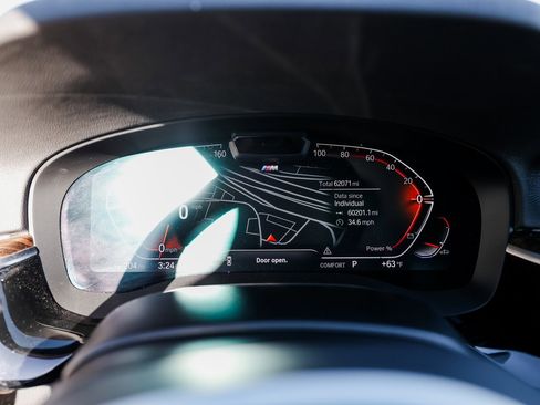 Used 2021 BMW 540i w/ M Sport Package image 15