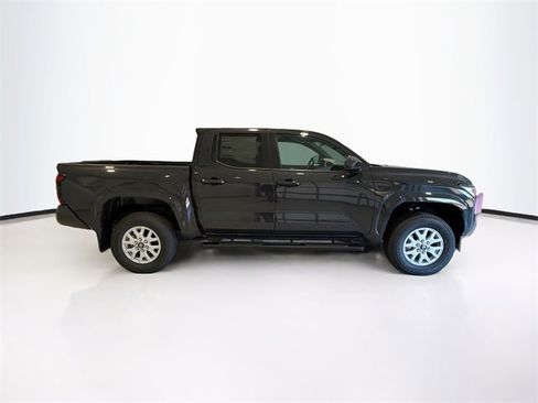 New 2025 Toyota Tacoma SR5 image 7