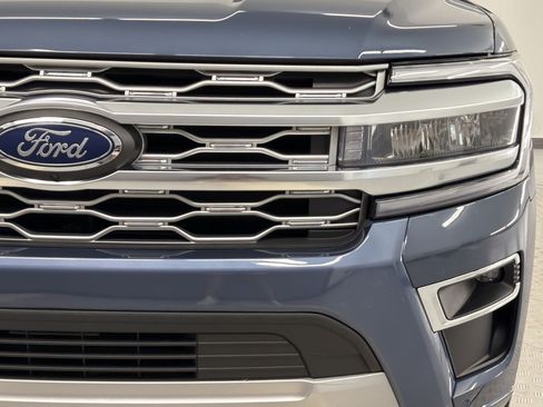Used 2022 Ford Expedition Max Platinum RWD image 12