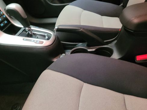 Used 2016 Chevrolet Cruze LS image 26