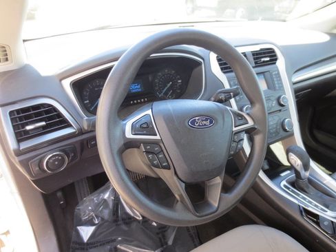 Used 2016 Ford Fusion S image 8
