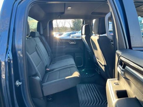 Used 2022 Chevrolet Silverado 1500 LT image 19