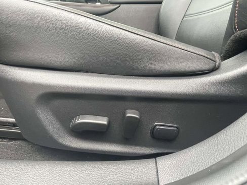 Used 2025 Nissan Sentra SR w/ SR Premium Package image 15