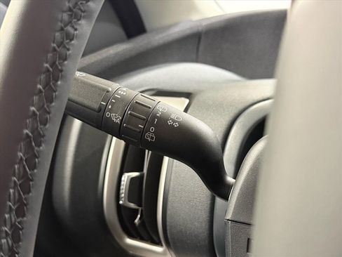 New 2026 Ford Expedition Active image 24