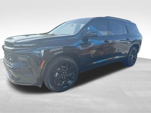 Used 2026 Chevrolet Traverse RS AWD/4WD image 5