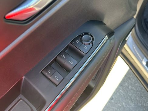 New 2026 GMC Acadia AT4 w/ Luxury Package AWD/4WD image 19
