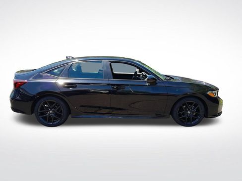 Used 2025 Honda Civic Sport image 9