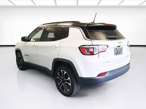 Used 2023 Jeep Compass Limited AWD/4WD image 6