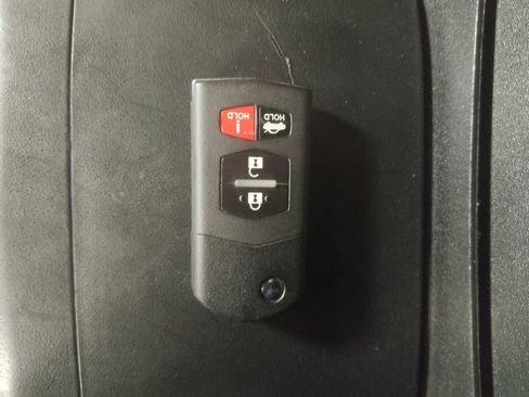 Used 2013 MAZDA MX-5 Miata Grand Touring image 32