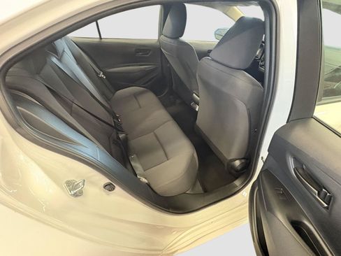 Used 2025 Toyota Corolla LE FWD image 16