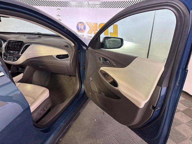Used 2024 Chevrolet Malibu LT FWD image 21
