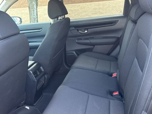 Used 2023 Honda CR-V EX image 9