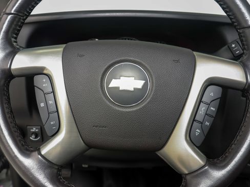 Used 2017 Chevrolet Express 2500 LS image 22