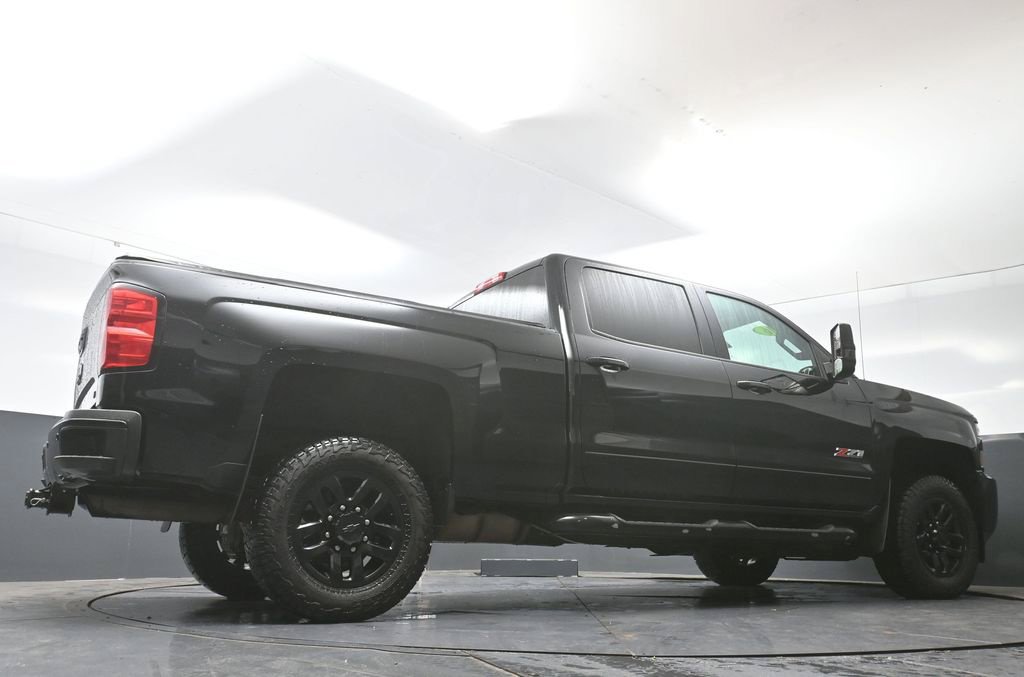 Used 2016 Chevrolet Silverado 2500 LT w/ Midnight Edition AWD/4WD image 50