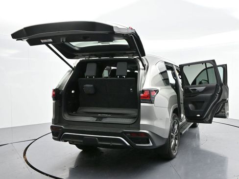 Used 2024 Lexus LX 600 F Sport image 49