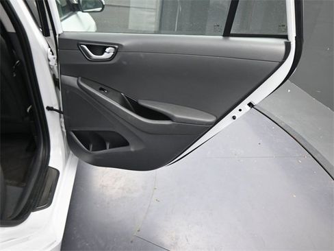 Used 2019 Hyundai Ioniq Limited image 13