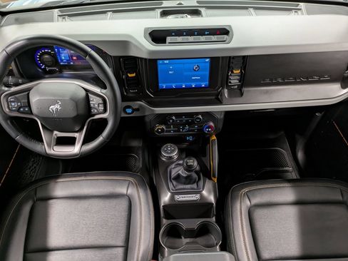 Used 2021 Ford Bronco Badlands image 23