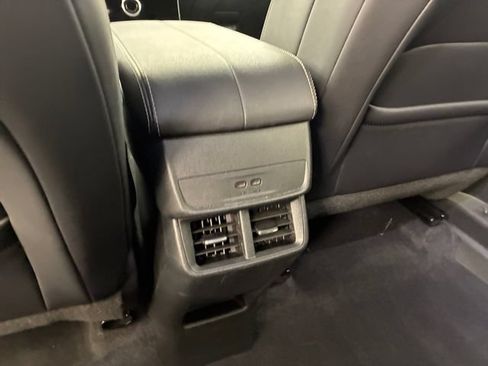 Certified 2026 GMC Terrain Elevation w/ Elevation Premium Package AWD/4WD image 19