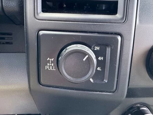 Used 2019 Ford F150 XL w/ Equipment Group 101A Mid AWD/4WD image 26