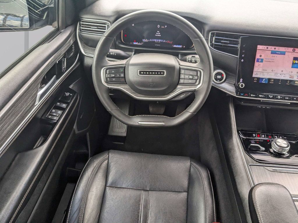 Used 2024 Jeep Wagoneer Series II w/ Flexible Seating Group AWD/4WD image 22