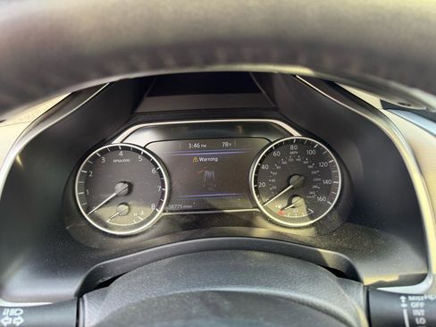 Used 2023 Nissan Murano SL w/ SL Moonroof Package image 10