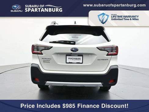 Used 2023 Subaru Outback Limited image 6