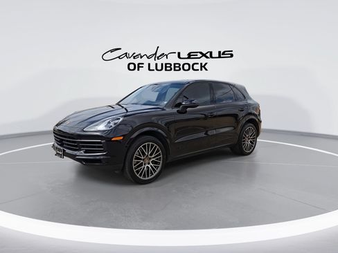 Used 2023 Porsche Cayenne Platinum Edition AWD/4WD image 4