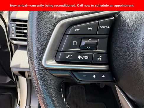Used 2024 Subaru Outback Premium AWD/4WD image 13