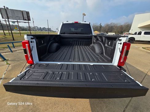 New 2026 Ford F250 XLT w/ XLT Premium Package image 10