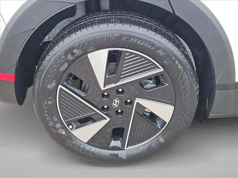 New 2026 Hyundai Ioniq 5 SEL RWD image 10