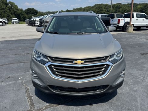 Used 2018 Chevrolet Equinox LT w/ Sun & Infotainment Package FWD image 3