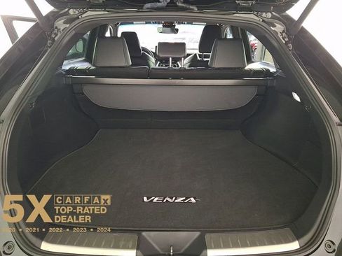 Used 2024 Toyota Venza Nightshade image 33