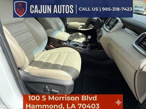 Used 2019 Kia Sorento EX image 27