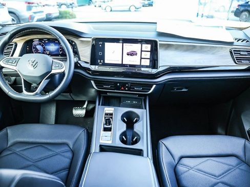 New 2026 Volkswagen Atlas SE image 21