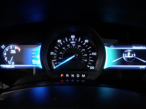 Used 2017 Ford Expedition EL Limited w/ Equipment Group 301A image 12