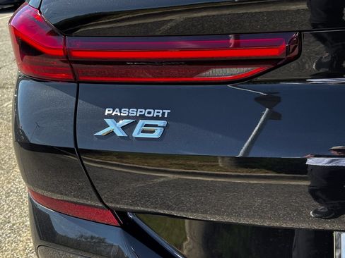 New 2027 BMW X6 xDrive40i w/ Climate Comfort Package AWD/4WD image 6