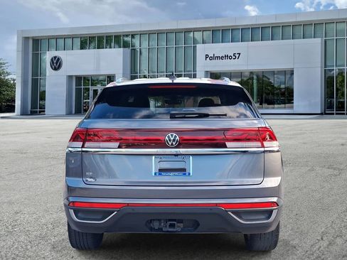 Used 2024 Volkswagen Atlas Cross Sport SE image 5