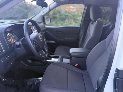 Used 2024 Nissan Frontier S w/ S Utility Package image 14