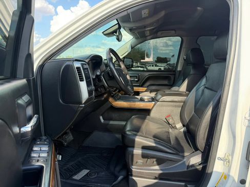Used 2018 Chevrolet Silverado 1500 LTZ w/ Sport Package RWD image 18