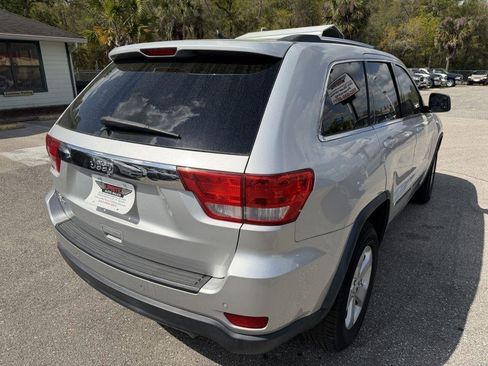 Used 2013 Jeep Grand Cherokee Laredo image 5