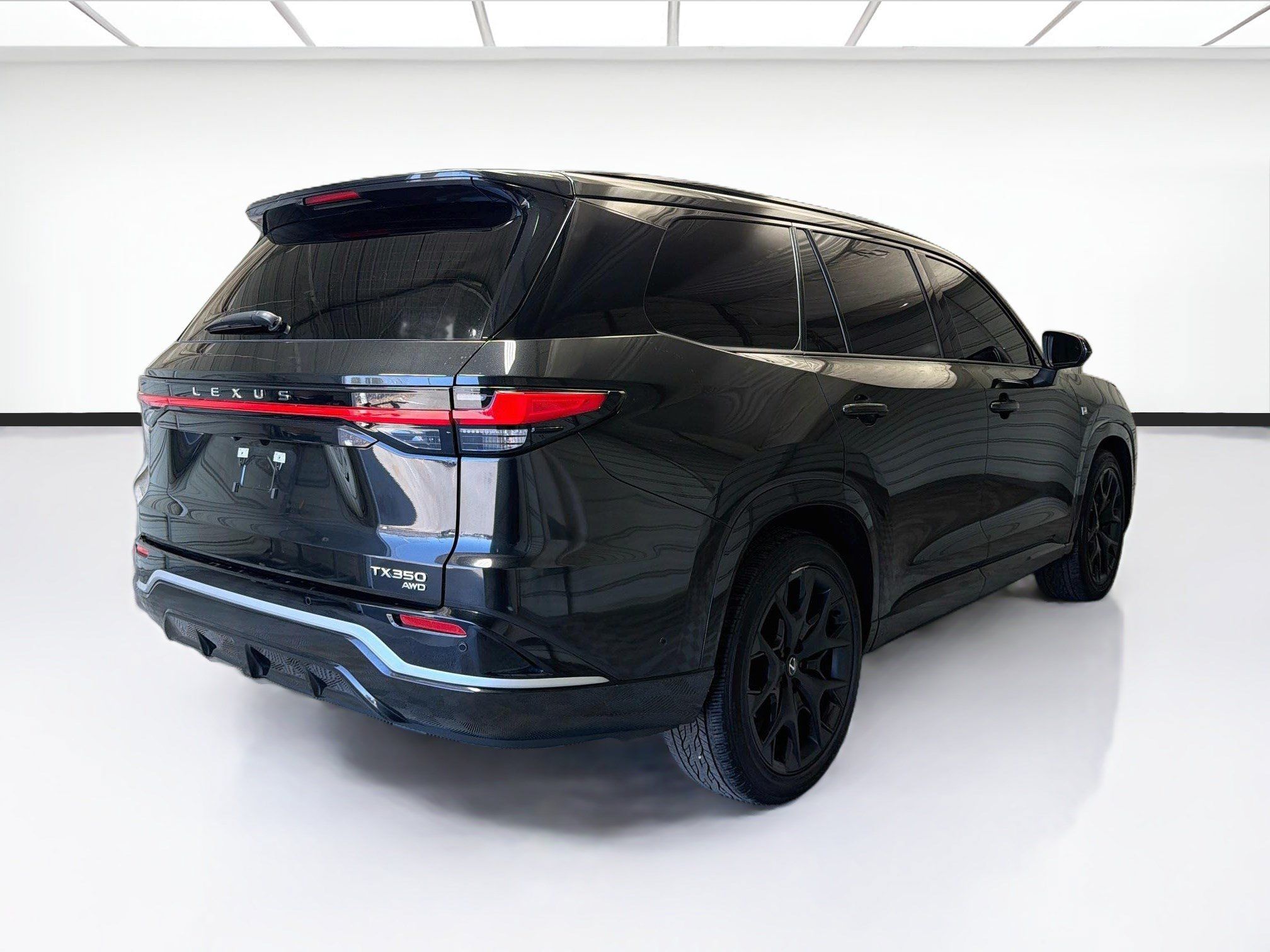 Used 2025 Lexus TX 350 AWD w/ Technology Package image 4